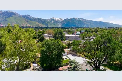 6889 S Village Rd E, Cottonwood Heights, UT 84121 - Photo 38