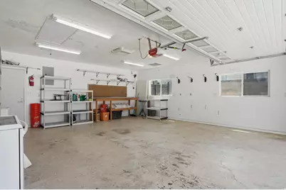 6889 S Village Rd E, Cottonwood Heights, UT 84121 - Photo 26