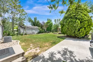 345 Liberty St, Layton, UT 84041 - Photo 6