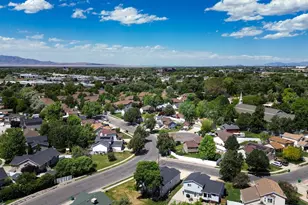 711 S 825 E, Layton, UT 84041 - Photo 38