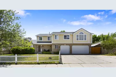1726 E Wasatch Blvd, Sandy, UT 84092 - Photo 2