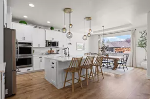 3648 W Creek Meadow Rd, Riverton, UT 84065 - Photo 2