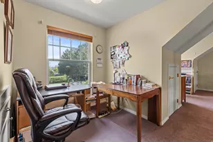 215 W 1800 N, Logan, UT 84341 - Photo 18