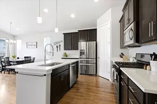 6488 W Haven Maple Dr, West Jordan, UT 84081 - Photo 10
