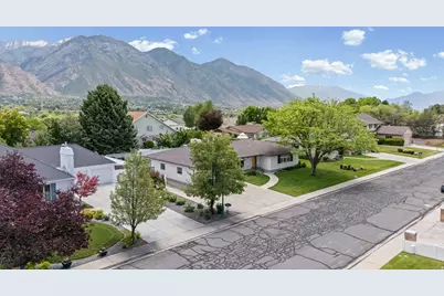 1155 S Palisades, Orem, UT 84097 - Photo 2