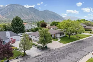1155 S Palisades, Orem, UT 84097 - Photo 2