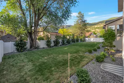 33 E 1500 S, Farmington, UT 84025 - Photo 56