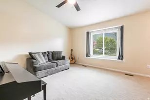 1572 S 400 E, Kaysville, UT 84037 - Photo 4
