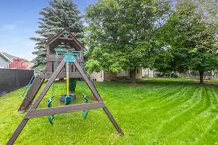 1572 S 400 E, Kaysville, UT 84037 - Photo 22