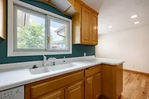 734 E 1850 S, Bountiful, UT 84010 - Photo 12