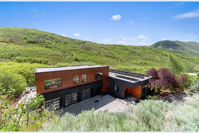 5632 E Pioneer Fork Rd, Salt Lake City, UT 84108 - Photo 56