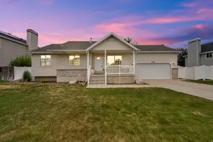 2528 W Level Dr S, Taylorsville, UT 84129 - Photo 1