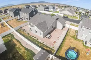 3595 S Water Lilly Ln, Syracuse, UT 84075 - Photo 36
