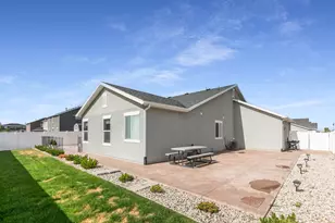 3595 S Water Lilly Ln, Syracuse, UT 84075 - Photo 34