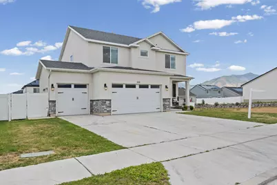 552 W 1410 N, Tooele, UT 84074 - Photo 2