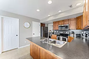 6209 S 1350 E, South Ogden, UT 84405 - Photo 20