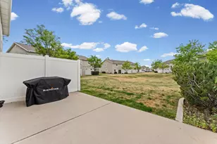 6209 S 1350 E, South Ogden, UT 84405 - Photo 32