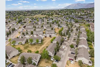 6209 S 1350 E, South Ogden, UT 84405 - Photo 12