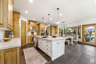1381 E 5985 S, Salt Lake City, UT 84121 - Photo 10