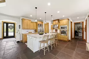 1381 E 5985 S, Salt Lake City, UT 84121 - Photo 8