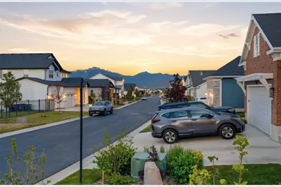 4883 W Upper Bend Dr, Herriman, UT 84096 - Photo 34