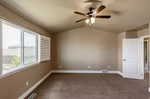 9178 N Mount Airey Dr, Eagle Mountain, UT 84005 - Photo 46