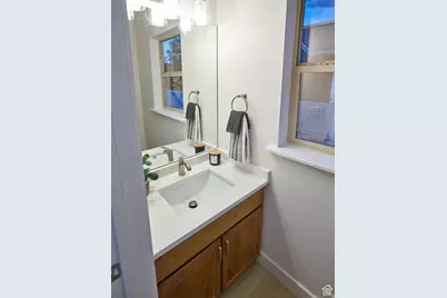 257 N 900 W, Provo, UT 84601 - Photo 12