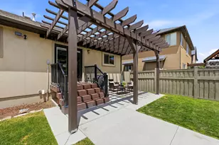 2986 E Lookout Dr, Eagle Mountain, UT 84005 - Photo 40