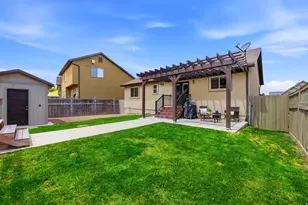 2986 E Lookout Dr, Eagle Mountain, UT 84005 - Photo 44