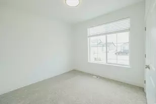 220 W 550 N, Smithfield, UT 84335 - Photo 8
