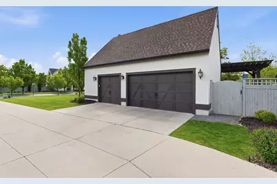 10332 S Salmon Dr W, South Jordan, UT 84009 - Photo 42