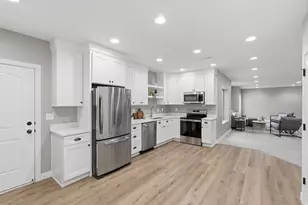 10332 S Salmon Dr W, South Jordan, UT 84009 - Photo 32