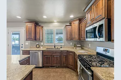 4586 W 3850 S, West Haven, UT 84401 - Photo 12