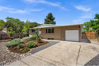 1575 E 8600 S, Sandy, UT 84093 - Photo 2
