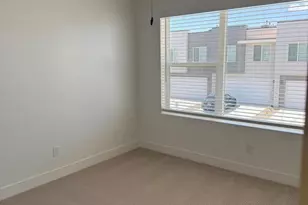 1049 E Malibu Ln, Washington, UT 84780 - Photo 12