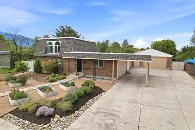 1374 E Willow Vista Dr, Sandy, UT 84093 - Photo 2
