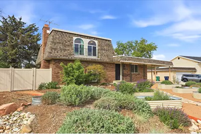 1374 E Willow Vista Dr, Sandy, UT 84093 - Photo 4