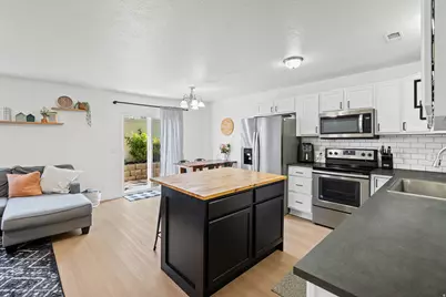 1250 W Bridalwood Loop, Lehi, UT 84043 - Photo 16