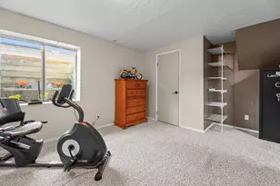 128 W Clay Park Dr S, Murray, UT 84107 - Photo 18