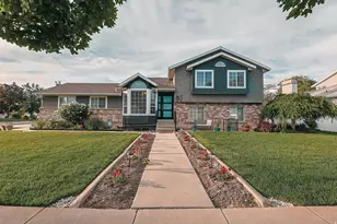 128 W Clay Park Dr S, Murray, UT 84107 - Photo 1