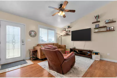 892 W 580 S, Tooele, UT 84074 - Photo 4