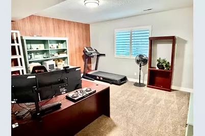 10227 S Otter Trail Dr, South Jordan, UT 84009 - Photo 32