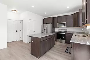4248 E Willow Oak Way, Eagle Mountain, UT 84005 - Photo 4
