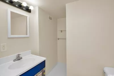 955 E 35th St, Ogden, UT 84403 - Photo 6