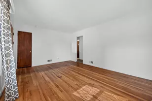 955 E 35th St, Ogden, UT 84403 - Photo 8