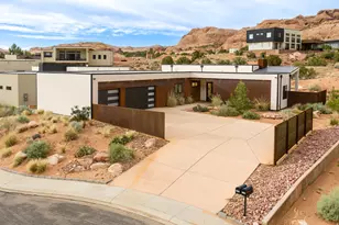 2209 Salida Del Sol, Moab, UT 84532 - Photo 2