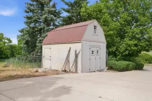 1811 S 5900 W, Mendon, UT 84325 - Photo 40
