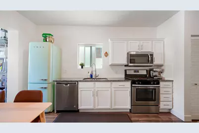 563 S 1000 W, Salt Lake City, UT 84104 - Photo 12