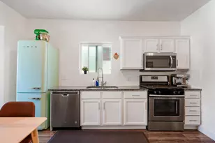 563 S 1000 W, Salt Lake City, UT 84104 - Photo 12