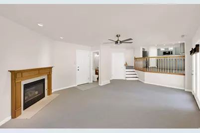 978 W 400 S, Layton, UT 84041 - Photo 12
